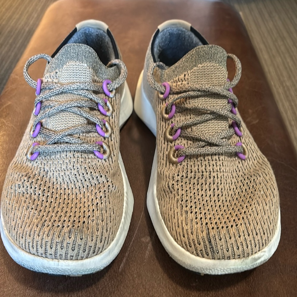 Allbirds tree dasher khaki
